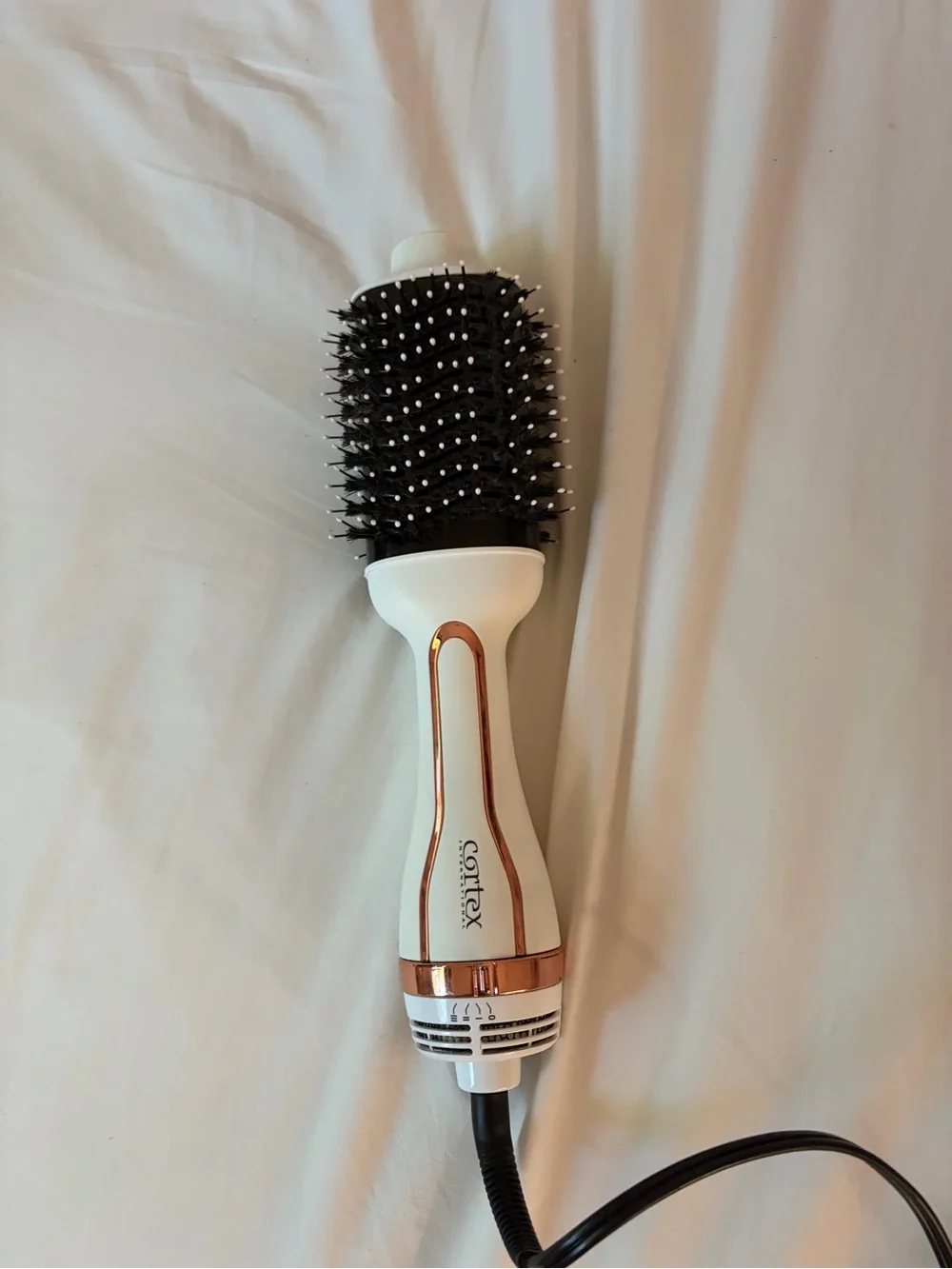 White & Rose Gold Hot Air Styling Brush - White